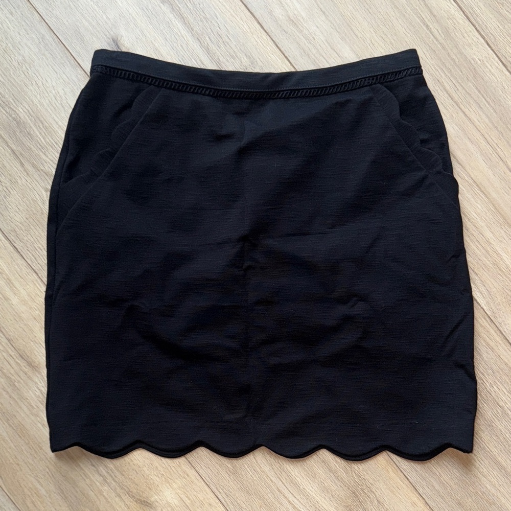 Black Stretchy Waist Lettuce Hem Trim Decor Business Casual Skirt With Pockets